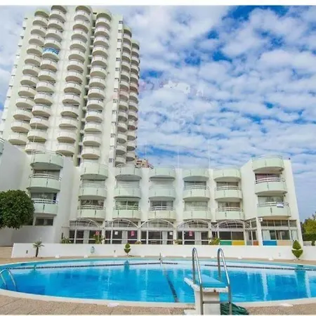 Tac - Star Beach 4 *